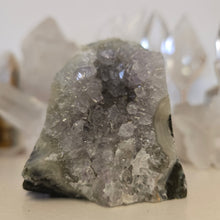 Load image into Gallery viewer, Amethyst Cutbase
