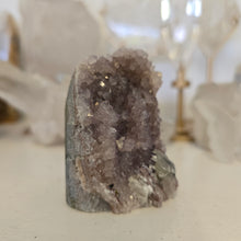 Load image into Gallery viewer, Amethyst with Calcite Inclusion Cutbase
