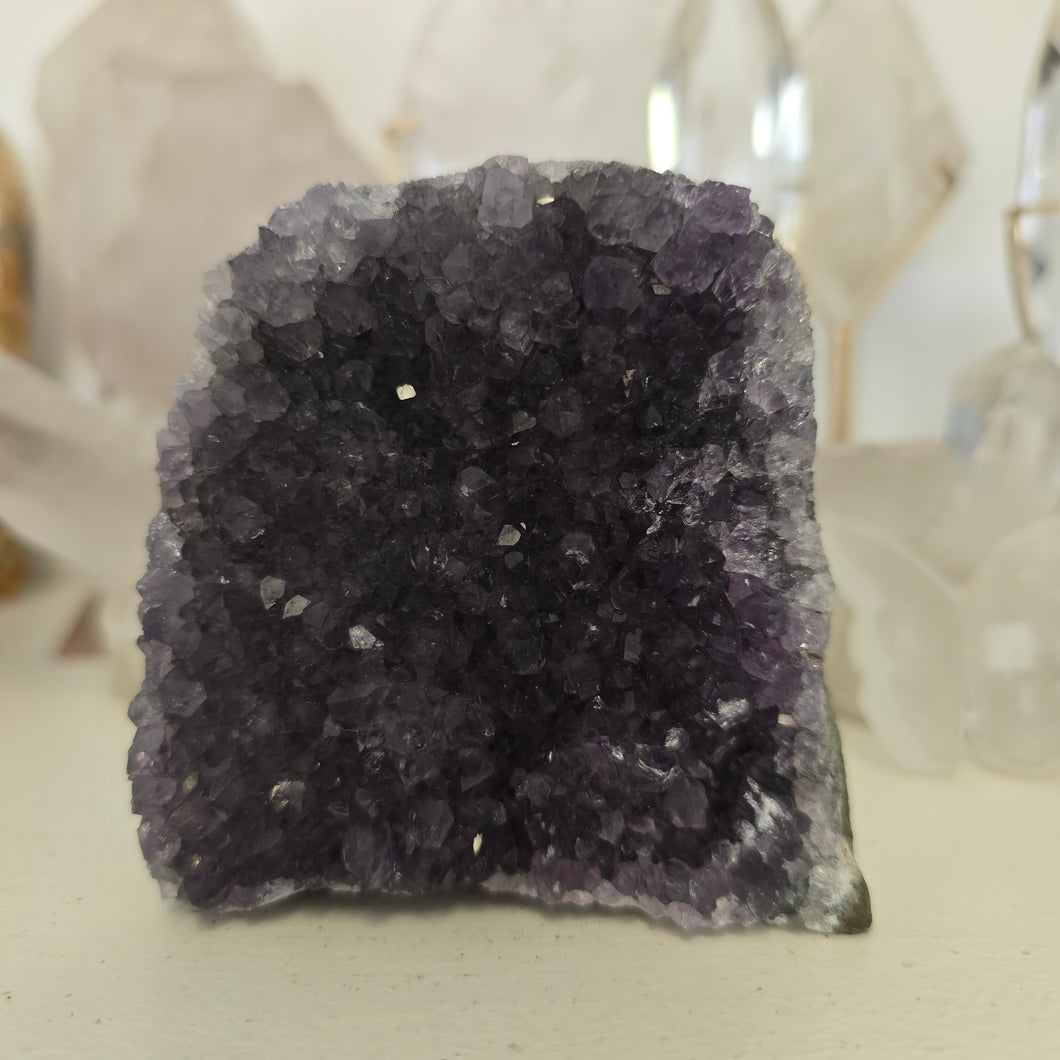 Amethyst Cutbase