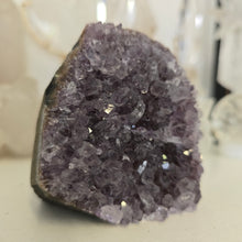 Load image into Gallery viewer, Amethyst Cutbase
