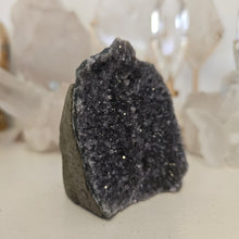 Load image into Gallery viewer, Amethyst Cutbase
