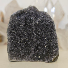 Load image into Gallery viewer, Amethyst Cutbase
