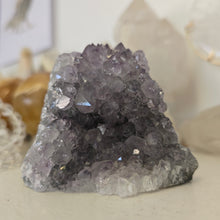 Load image into Gallery viewer, Amethyst Cutbase
