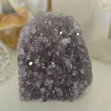Load image into Gallery viewer, Amethyst Cutbase
