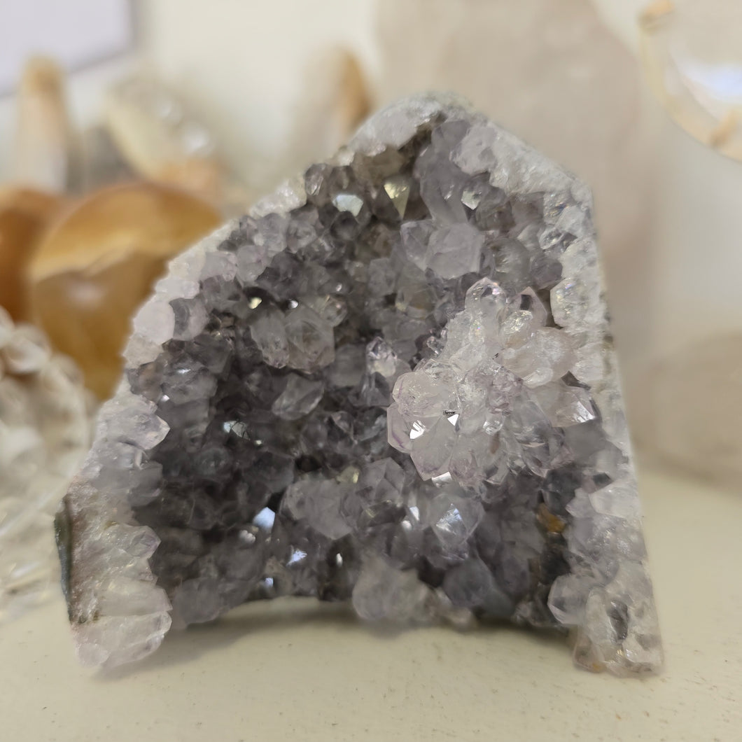 Amethyst Cutbase