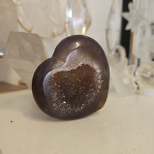 Load image into Gallery viewer, Druzy Agate Heart

