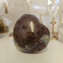 Load image into Gallery viewer, Druzy Agate Heart
