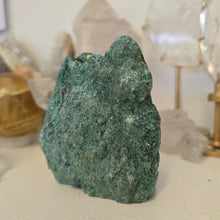 Load image into Gallery viewer, Fuchsite Raw Stone
