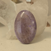 Load image into Gallery viewer, Lavender Jade Palmstone
