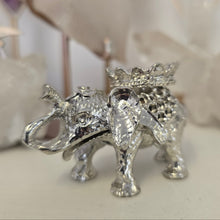 Load image into Gallery viewer, Elephant Sphere Stand -- Silver
