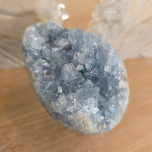 Load image into Gallery viewer, Celestite Cluster Egg
