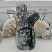 Load image into Gallery viewer, Moss Agate Owl in Tree Stump
