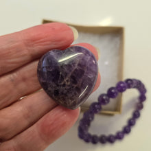 Load image into Gallery viewer, Amethyst Bracelet and Heart Boxset
