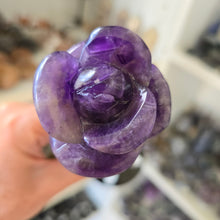 Load image into Gallery viewer, Chevron Amethyst Rose with Stand
