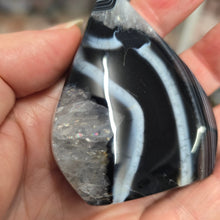 Load image into Gallery viewer, Black Onyx and Quartz Flame
