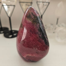Load image into Gallery viewer, Rhodonite Freeform
