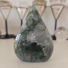 Load image into Gallery viewer, Moss Agate Flame
