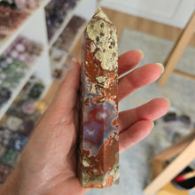 Load image into Gallery viewer, Money Agate Tower

