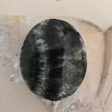 Load image into Gallery viewer, Seraphinite Palmstone
