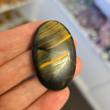 Load image into Gallery viewer, Mara Mamba Tiger&#39;s Eye Palmstone

