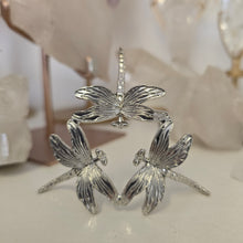 Load image into Gallery viewer, Dragonfly Sphere Stand
