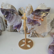 Load image into Gallery viewer, Chevron Amethyst Wings
