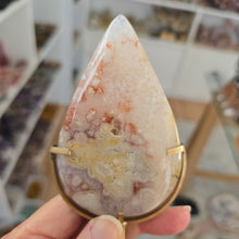 Load image into Gallery viewer, Flower Agate Flame
