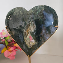 Load image into Gallery viewer, Moss Agate Heart with Stand
