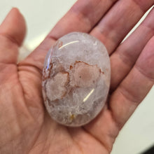 Load image into Gallery viewer, Flower Agate Palmstone
