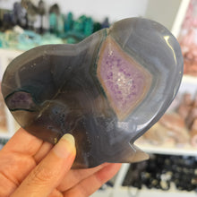 Load image into Gallery viewer, Agate Amethyst Heart Wings
