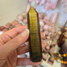 Load image into Gallery viewer, Tiger&#39;s Eye Tower
