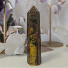 Load image into Gallery viewer, Tiger&#39;s Eye Tower
