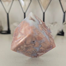 Load image into Gallery viewer, Pink Agate Spinning Cube
