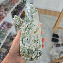 Load image into Gallery viewer, Moss Agate Owl in Tree Stump
