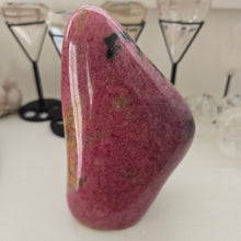 Load image into Gallery viewer, Rhodonite Freeform
