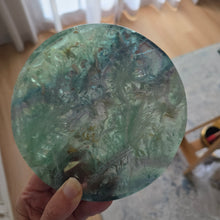 Load image into Gallery viewer, Feather Fluorite Spinning Table
