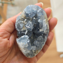 Load image into Gallery viewer, Celestite Cluster Egg
