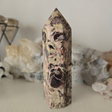 Load image into Gallery viewer, Money Agate Tower
