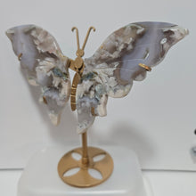 Load image into Gallery viewer, Black Flower Agate Butterfly Wings
