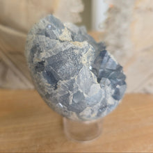 Load image into Gallery viewer, Celestite Cluster Egg
