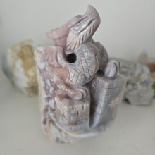 Load image into Gallery viewer, Flower Agate and Amethyst Dragon
