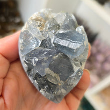 Load image into Gallery viewer, Celestite Cluster Egg
