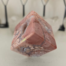 Load image into Gallery viewer, Pink Agate Spinning Cube

