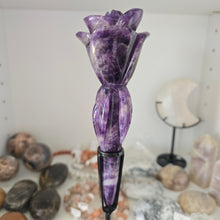 Load image into Gallery viewer, Chevron Amethyst Rose with Stand
