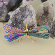 Load image into Gallery viewer, Aura Kyanite Dragonfly - Rainbow
