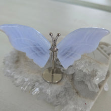 Load image into Gallery viewer, Blue Lace Agate Butterfly Wings
