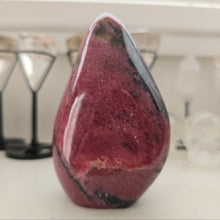Load image into Gallery viewer, Rhodonite Freeform
