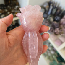 Load image into Gallery viewer, Rose Quartz Rose with Stand
