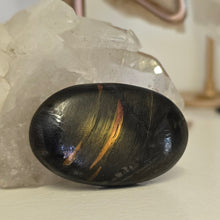 Load image into Gallery viewer, Mara Mamba Tiger&#39;s Eye Palmstone
