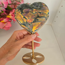 Load image into Gallery viewer, Labradorite Heart with stand
